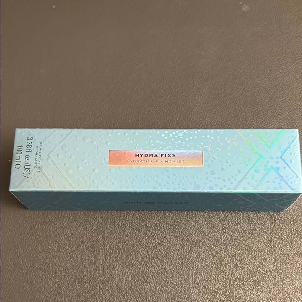 Revolution Beauty London Hydra Fixx Hydrating Setting Mist